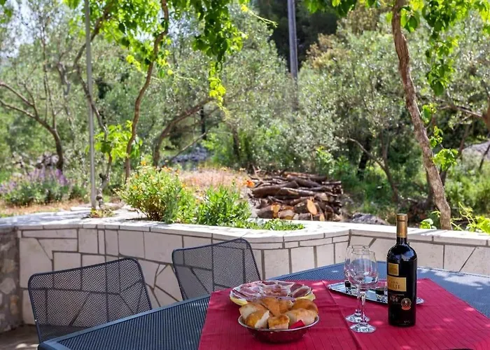 Peaceful Oasis Apartment *